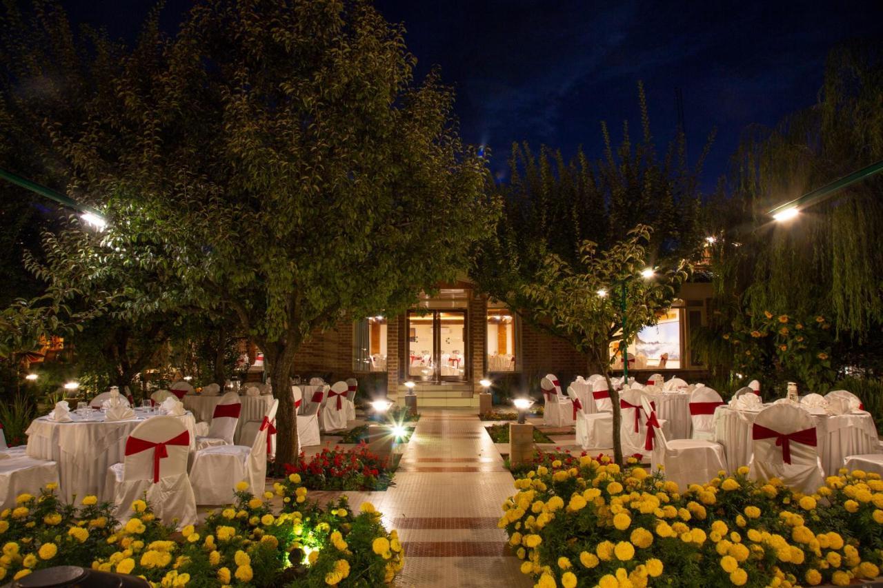 The Orchard Retreat & Spa Srinagar  Exterior photo