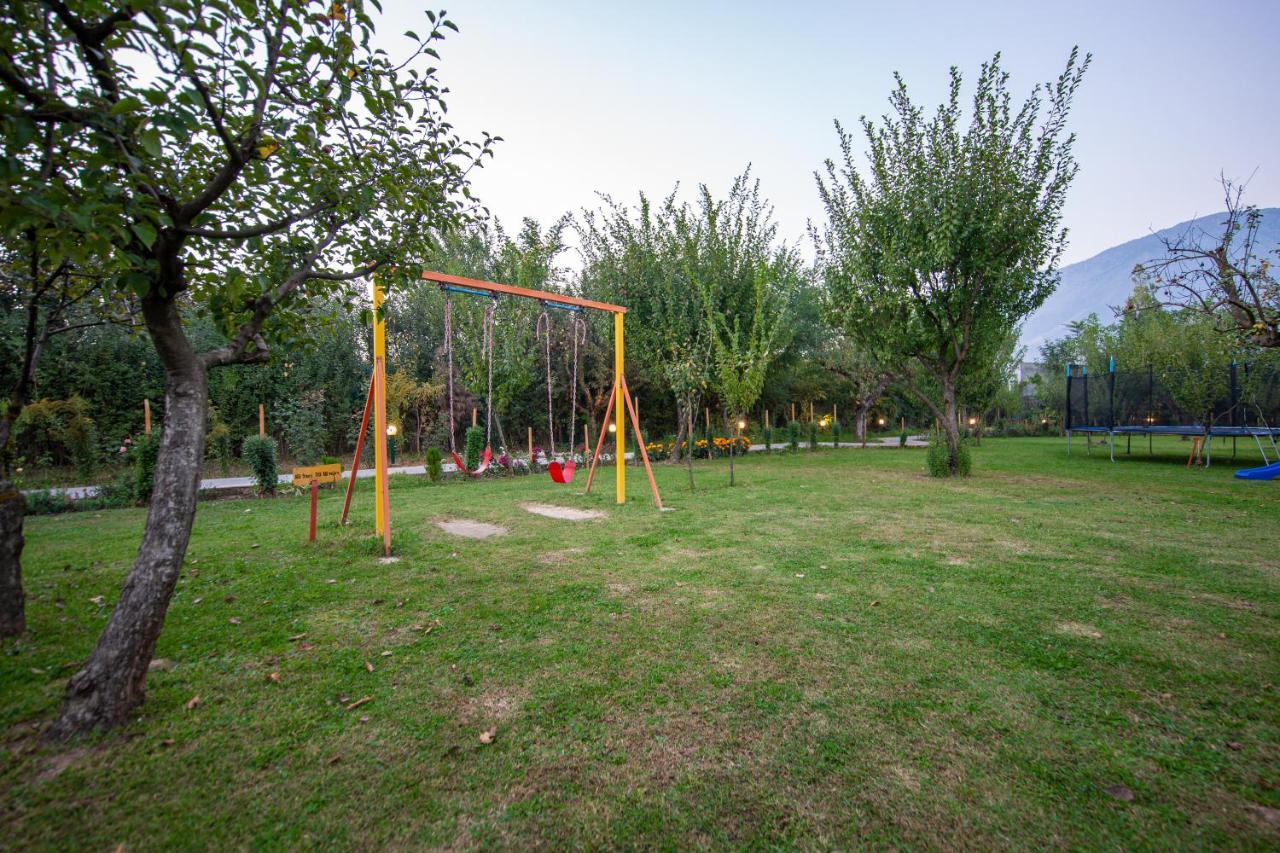 The Orchard Retreat & Spa Srinagar  Exterior photo